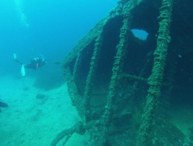  Salida de buceo en pecios con el club de Toulouse 